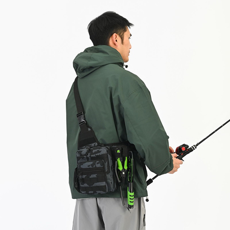 BG38 Large-Capacity Tactical Chest Bag – Lightweight Outdoor Crossbody Sling Bag - Image 10