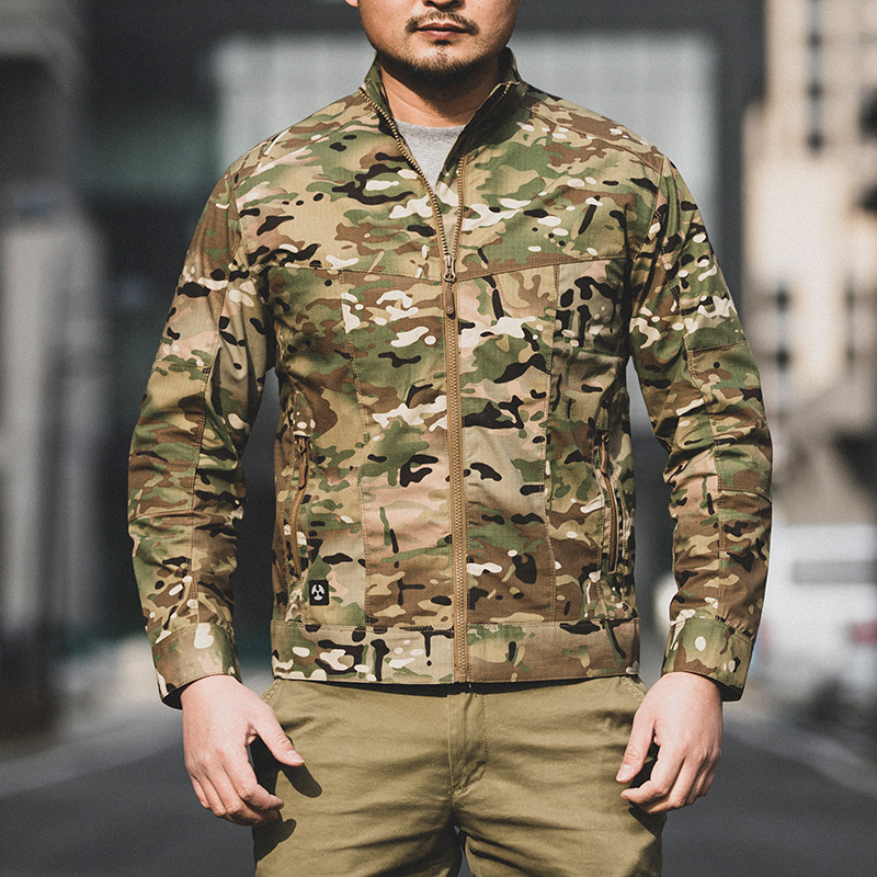 អាវជាក់ Softshell Tactical JK02 សម្រាប់បុរស មានហោប៉ៅ Camouflage និងរចនាបទ Urban Workwear - Image 2