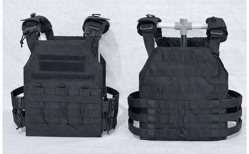 A19 Quick-Release Tactical Vest with Molle Panel and Adjustable Cummerbund - Image 2