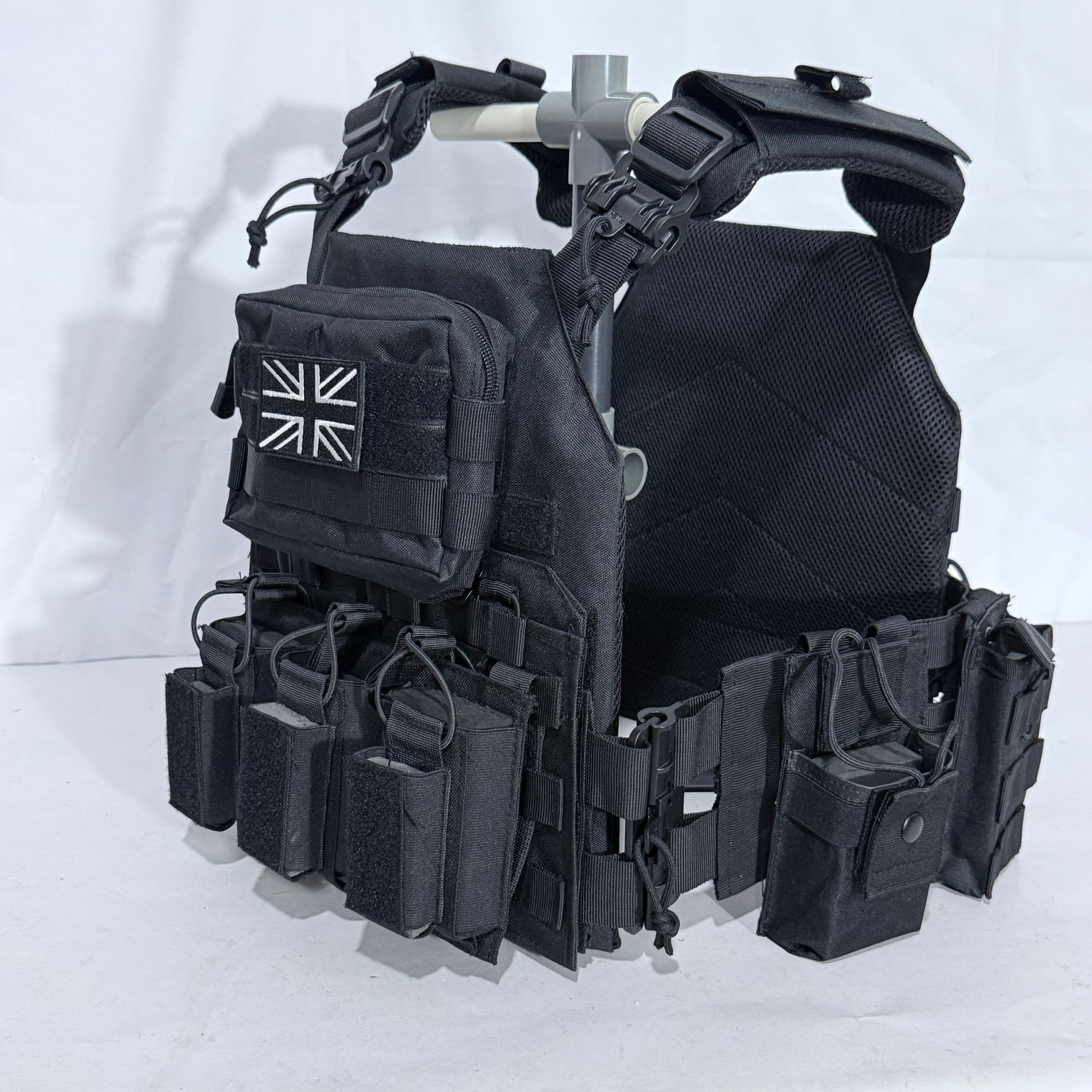 A20 Quick Release Tactical Vest with Triple-Level Gear Setup for Outdoor Training - Image 2