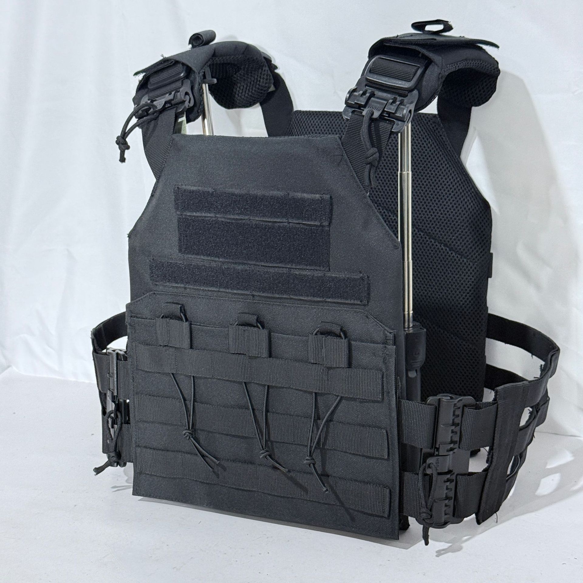 A20 Quick Release Tactical Vest with Triple-Level Gear Setup for Outdoor Training - Image 5