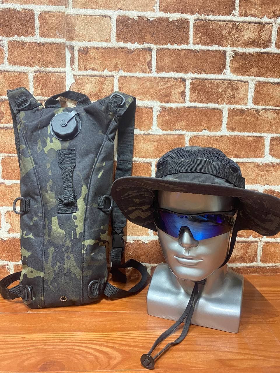 COMBO-001 : BP15 + C27 + GL18 – Tactical Outdoor Hydration Combo Set with Backpack, Shade Cap & Protective Sports Goggles - Image 8